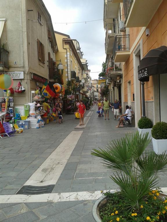 Apartamento La Casa Di Checco Santa Maria di Castellabate Exterior foto